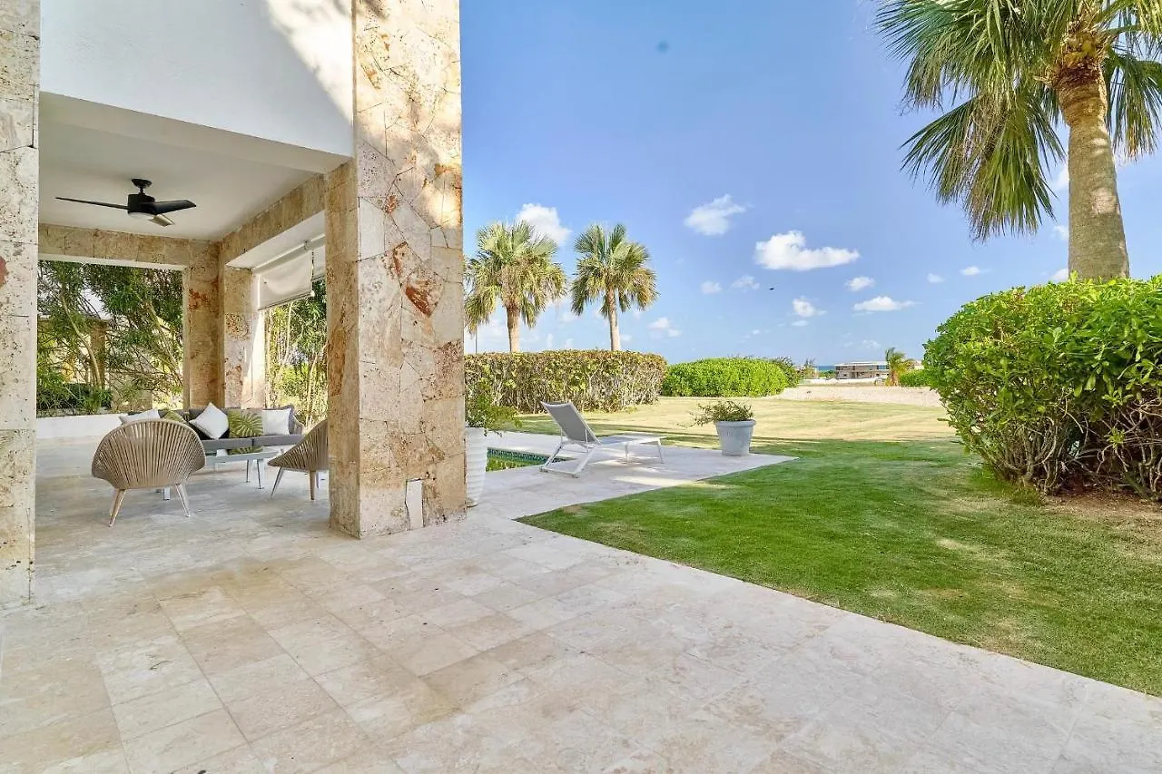 New Marvelous Cap Cana Condo With Outdoor Terrace And Private Pool بونتا كانا